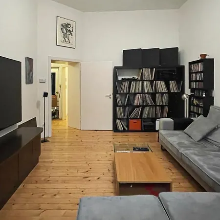 Zentrale In Dusseldorf-flingern Apartment