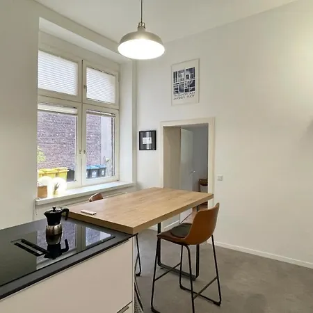 Zentrale In Dusseldorf-flingern Apartment *